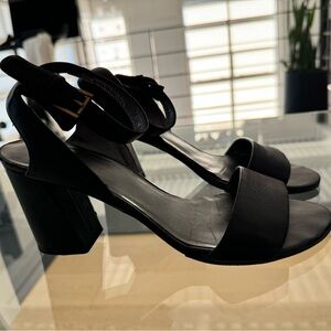 Stuart Weitzman black leather block heel sandals size 8.5